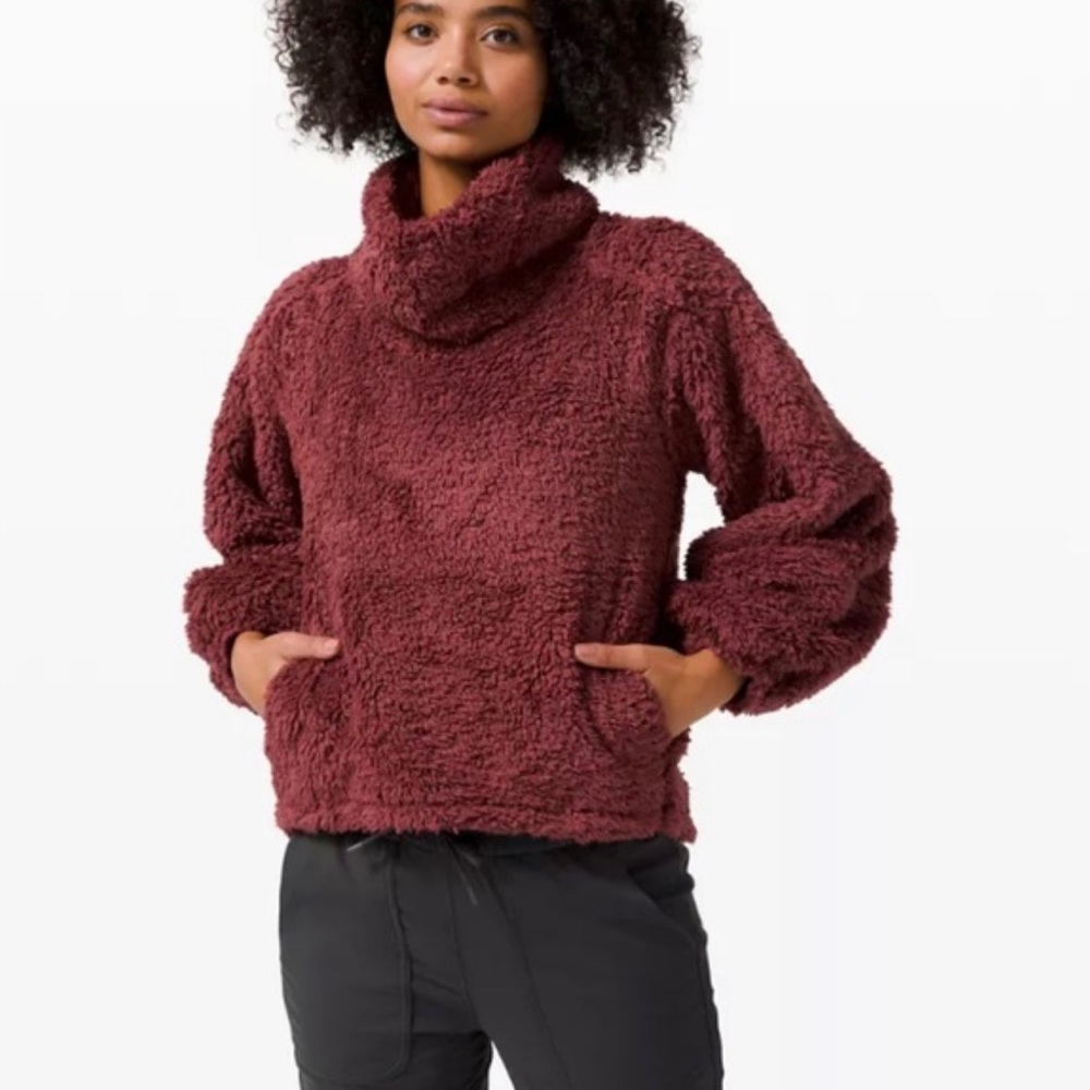 Lululemon warm restore Sherpa pullover